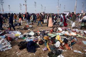 Una estampida deja al menos 7 muertos y decenas de heridos en la India