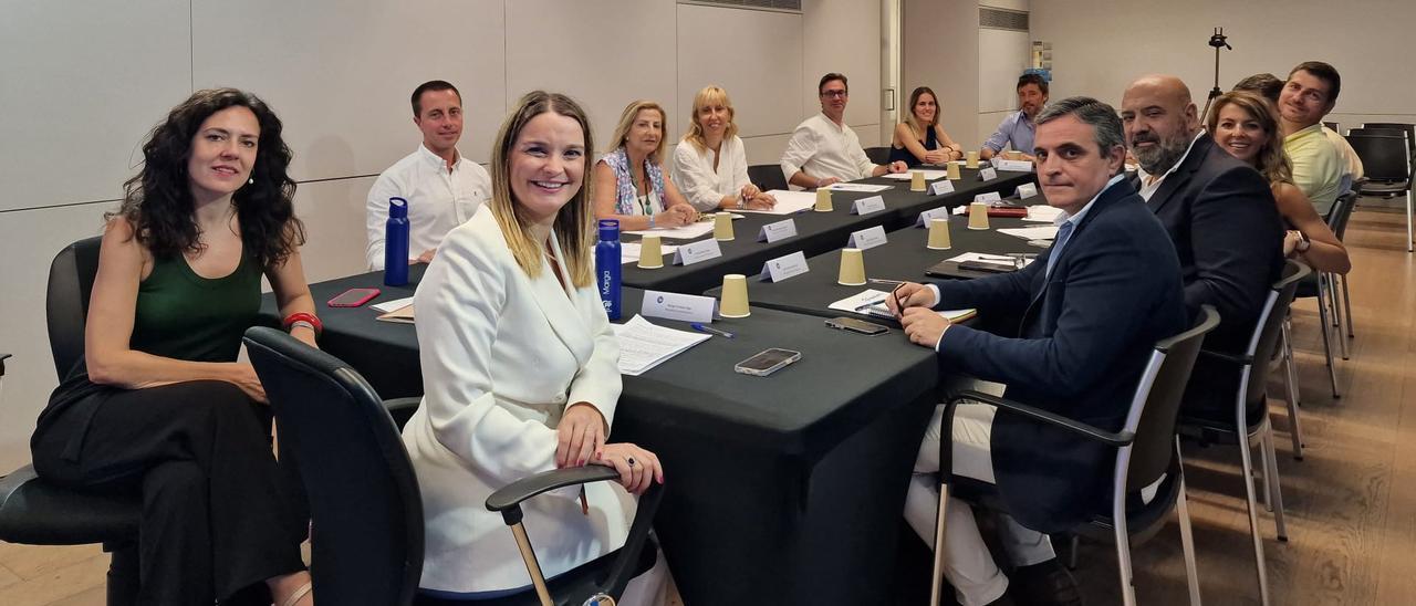 El comité de dirección del PP se reunió ayer en la sede del partido.