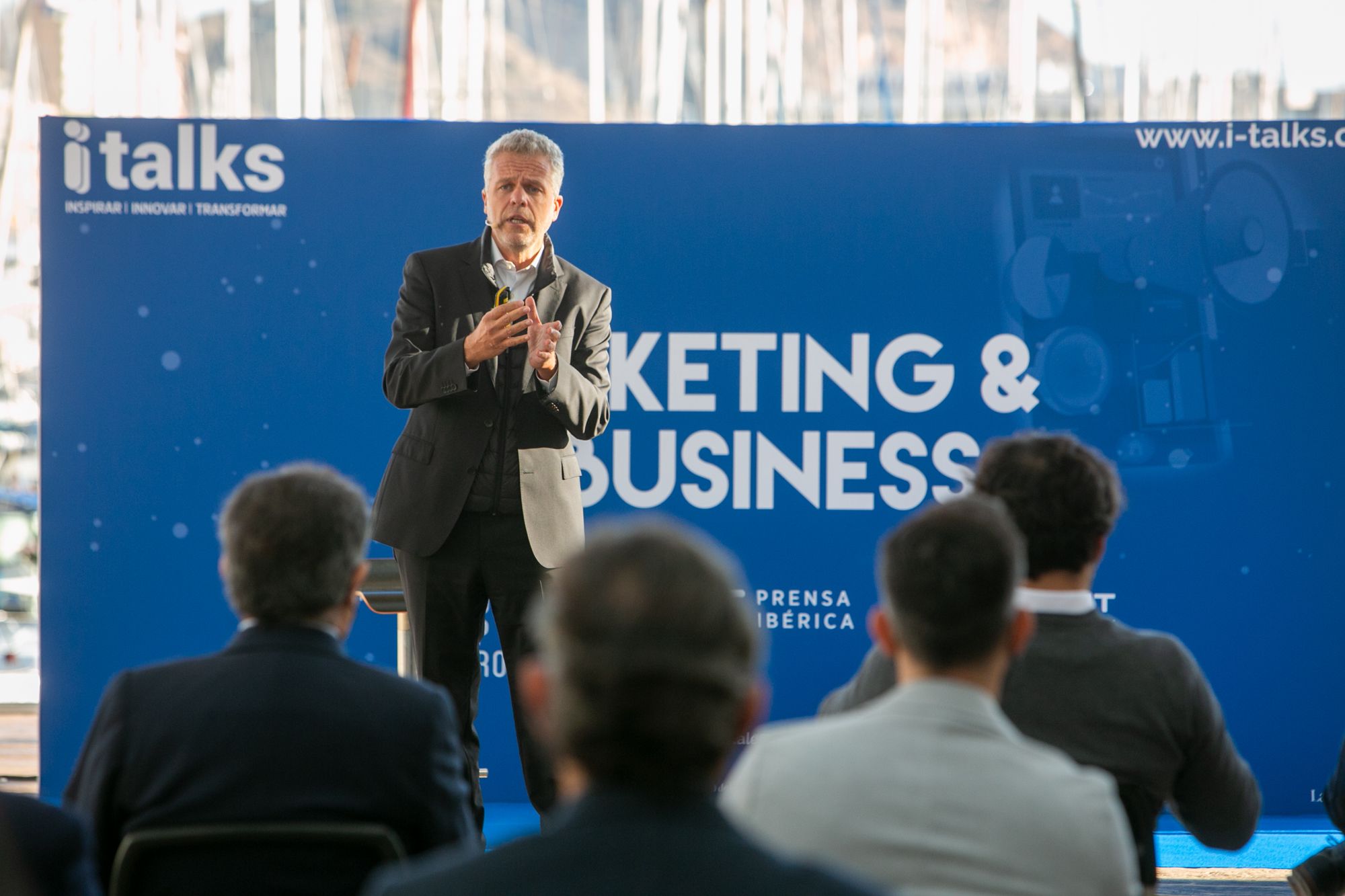 Las imágenes del último i-Talks sobre marketing y e-business en Alicante