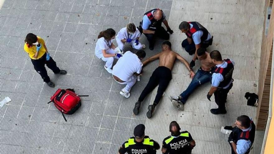 Quatre persones resulten ferides en una baralla entre dues bandes a La Bisbal