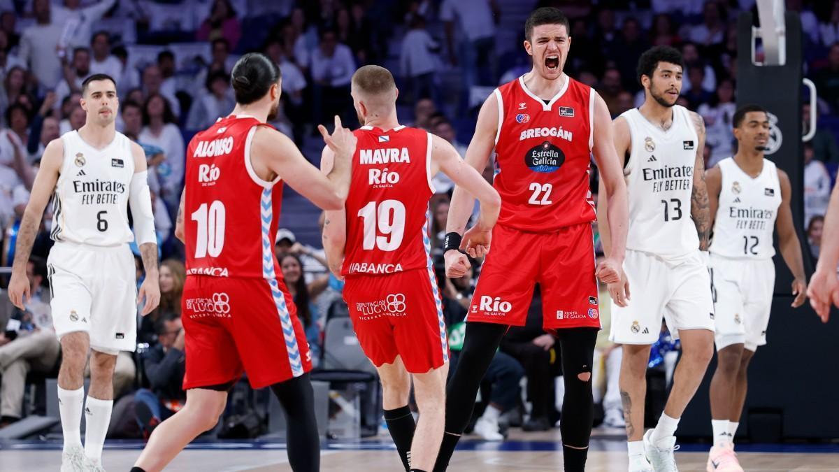 BALONCESTO | LIGA ENDESA | El Breogán aprovecha la defensa invisible del Real Madrid para asaltar el Palacio