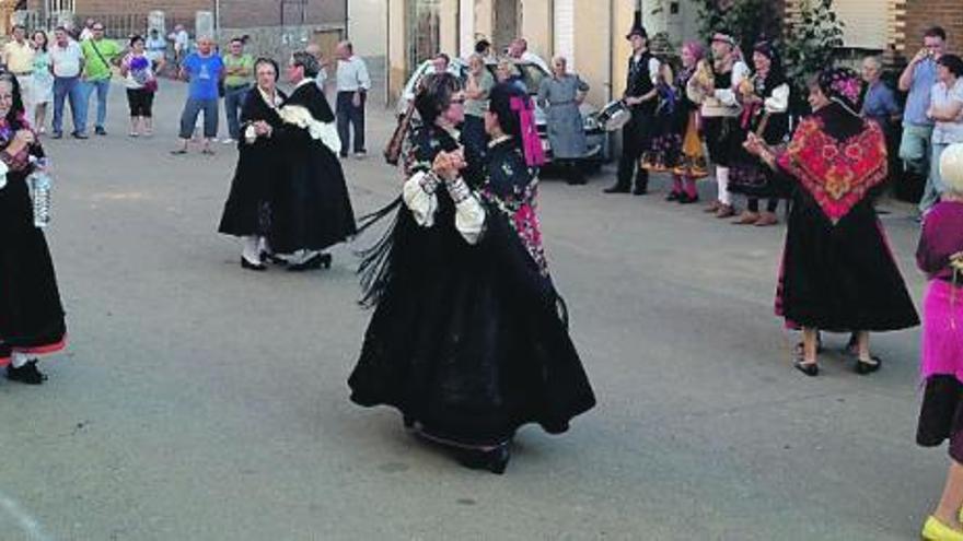 «Perafondo» impulsa el pueblo