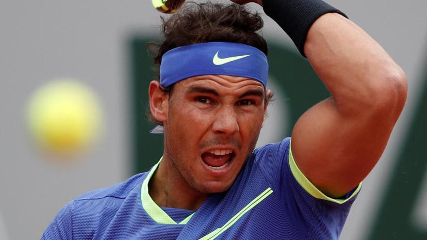 Rafa Nadal en un partido de Roland Garros.