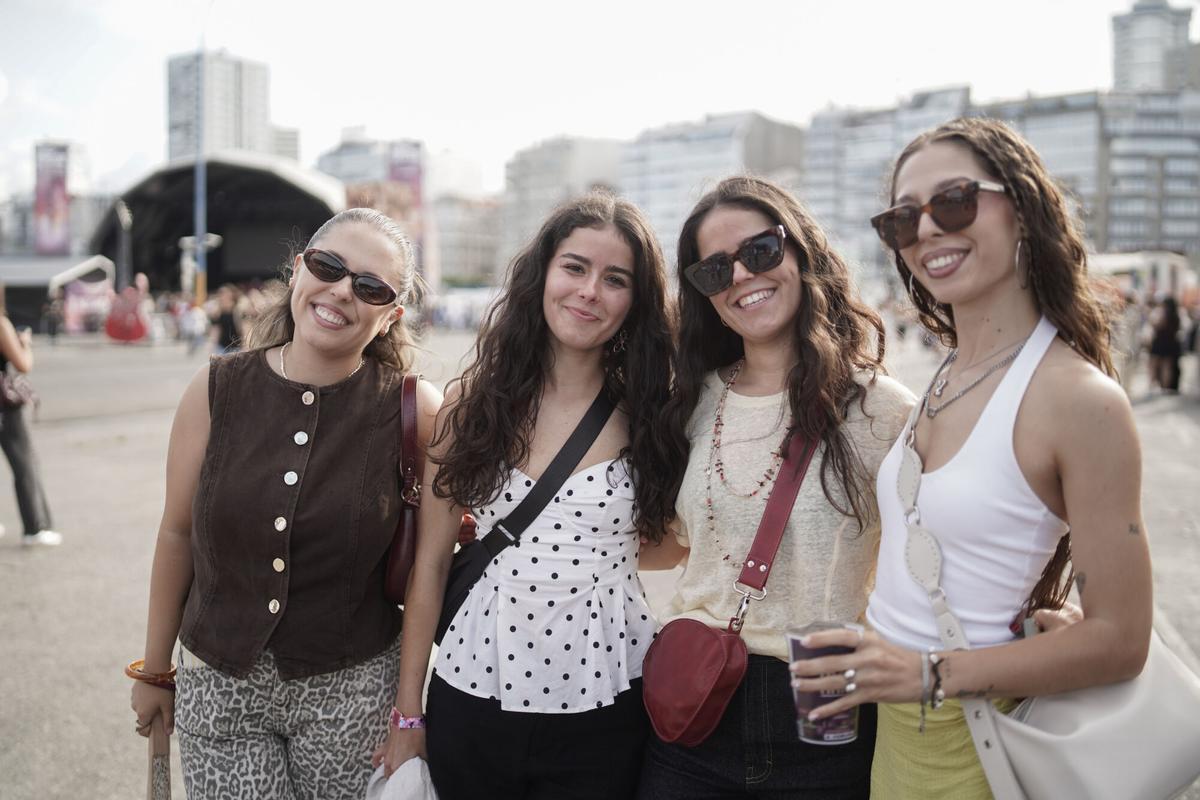 Público en la segunda jornada del Morriña Fest en el Muelle de la Batería en A Coruña