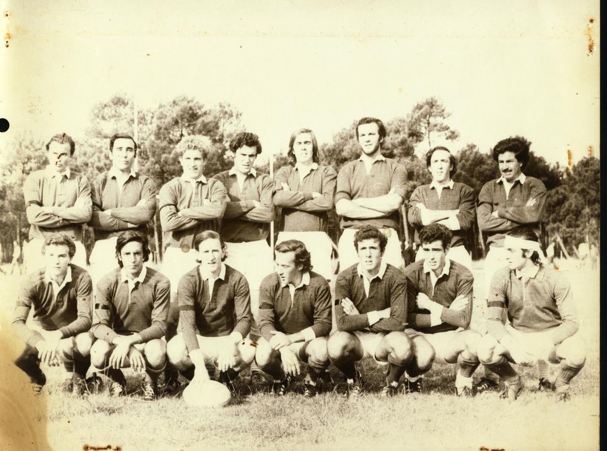 Fotografía del equipo de rugby Old Christians antes del accidente. 