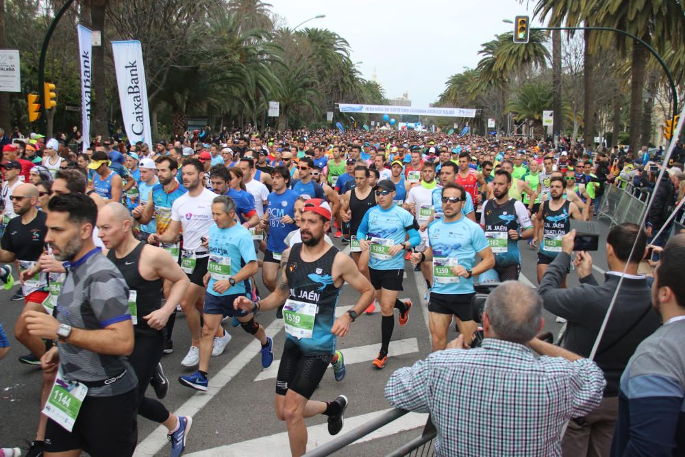 Búscate en la XXIX Media Maratón de Málaga