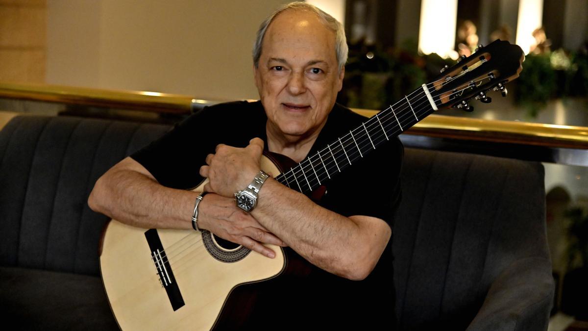 El cantautor es una leyenda viva de la música brasilera.