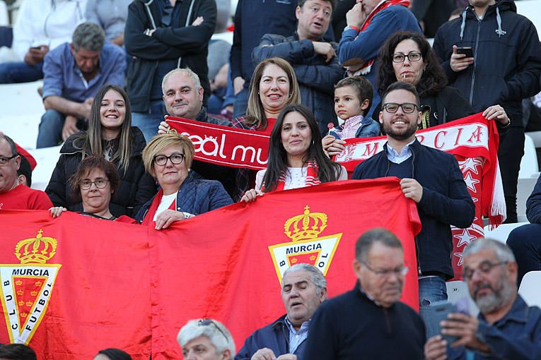 El Real Murcia cae ante el UCAM Murcia en casa