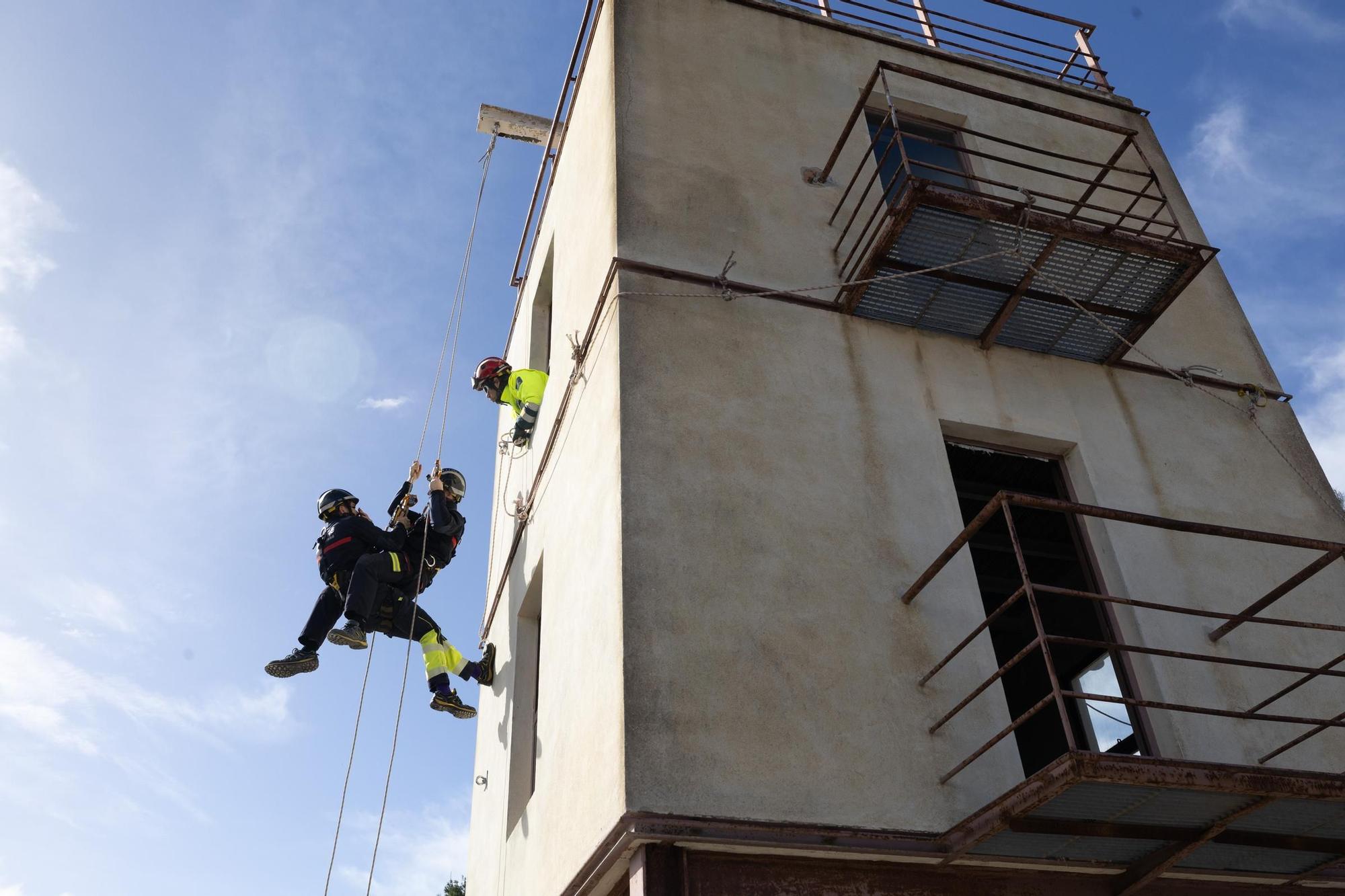 Bomberos de Ibiza: Así es la flota de 16 vehículos