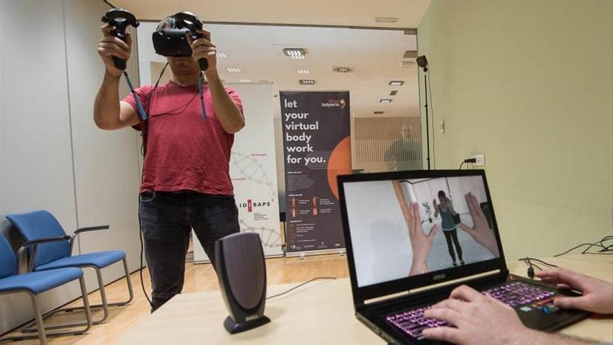 Maltratadores se perciben como las mujeres a las que agreden en un programa de realidad virtual