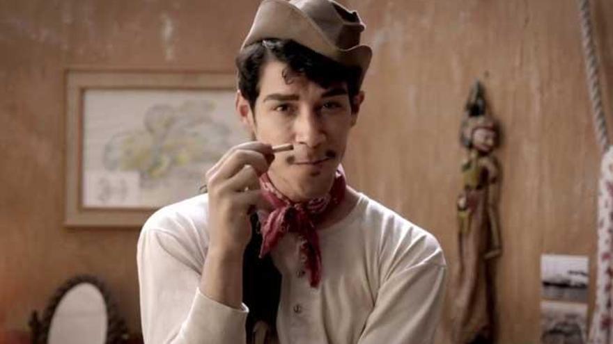 Óscar Jaenada en el papel de Cantinflas