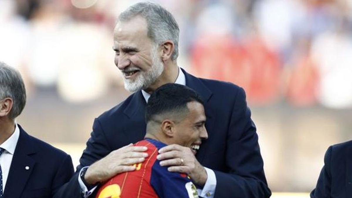 Pedro Porro con el rey de España, Felipe VI