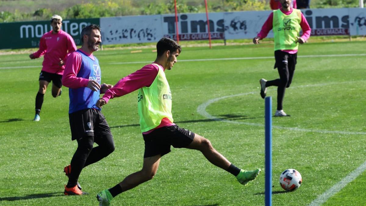 Diego Domínguez derriba la puerta del primer equipo del Córdoba CF