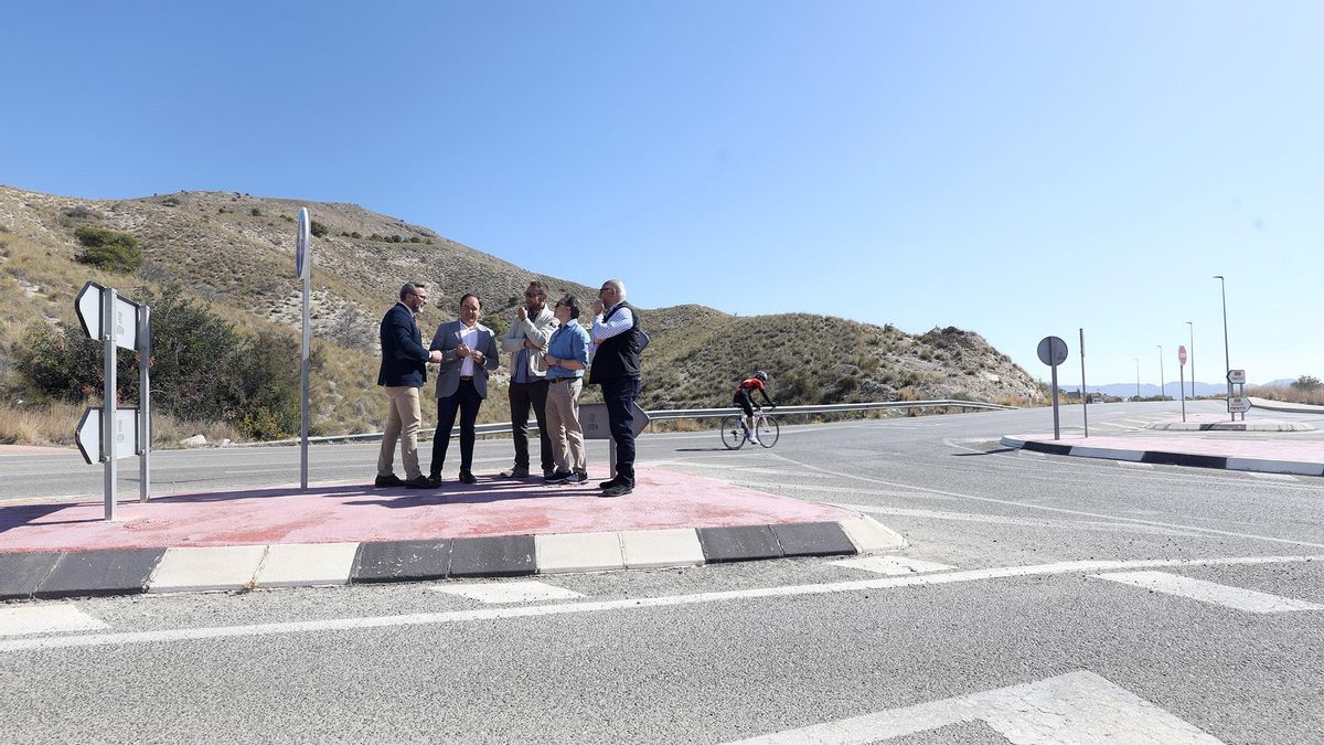 Punto del término municipal de Finestrat donde está previsto ejecutar una nueva rotonda y un carril bici para mejorar la circulación. Será la obra más cuantiosa.