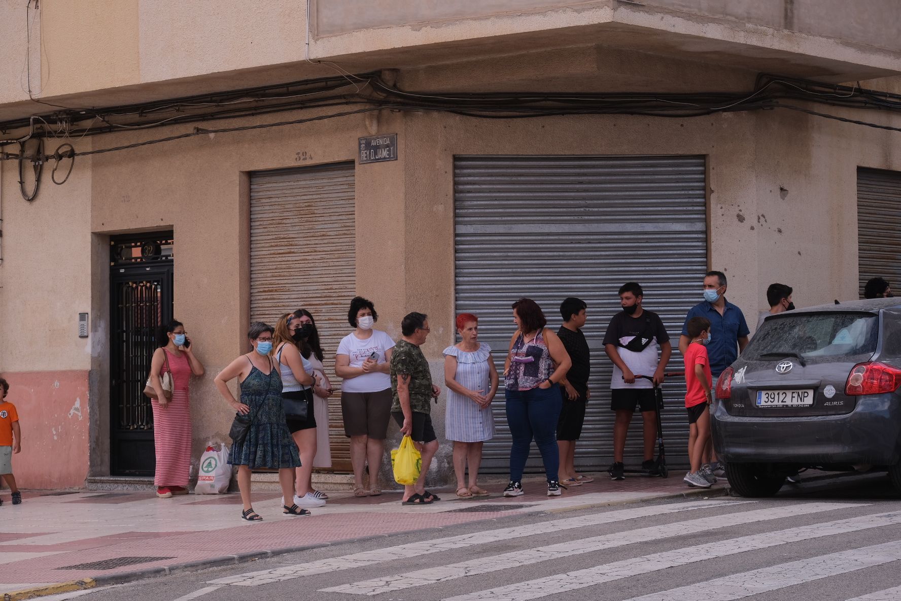 La Guardia Civil explosiona la mochila sospechosa en Sax y descarta la presencia de una bomba