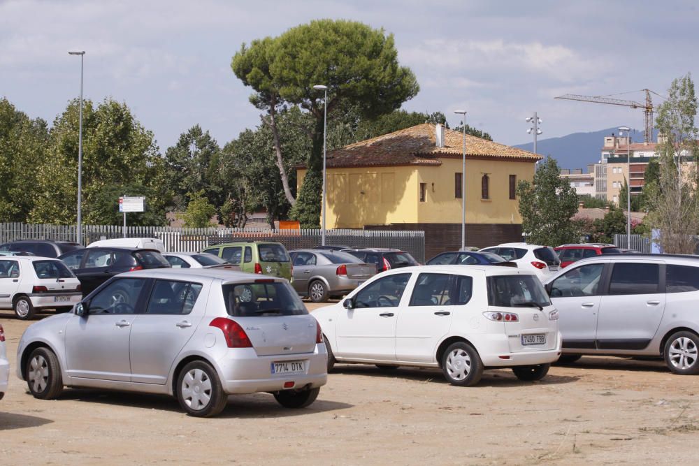 Cotxes que eviten pagar aparcament a Salt