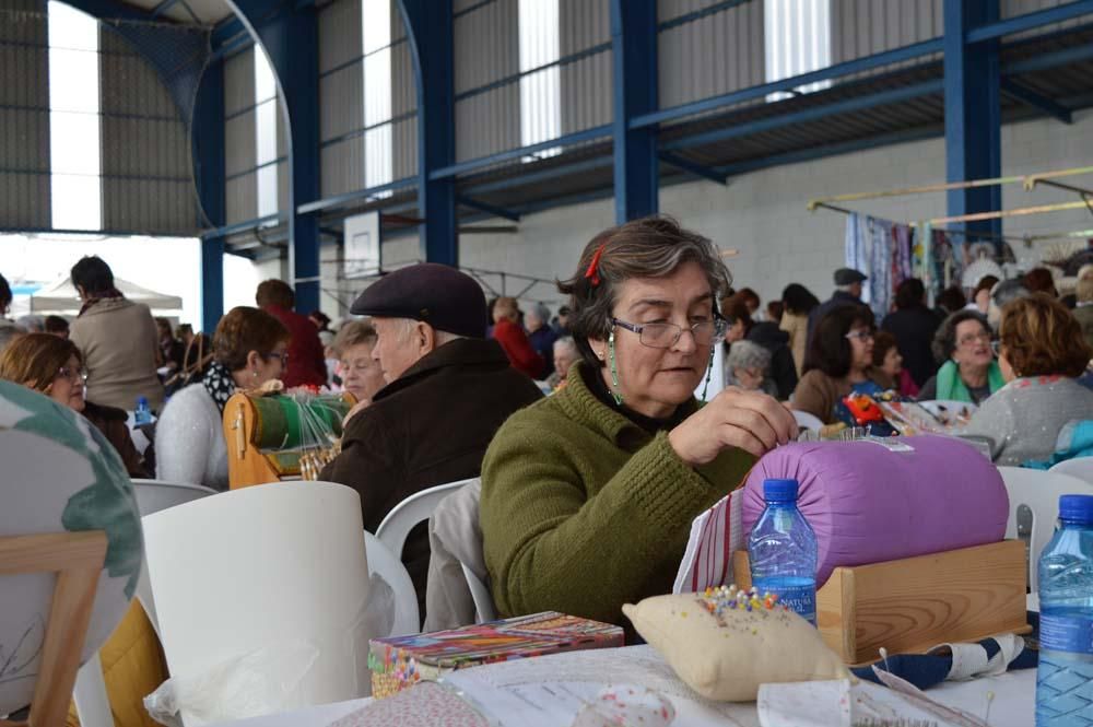 Encuentro de encajeras en Puente Genil