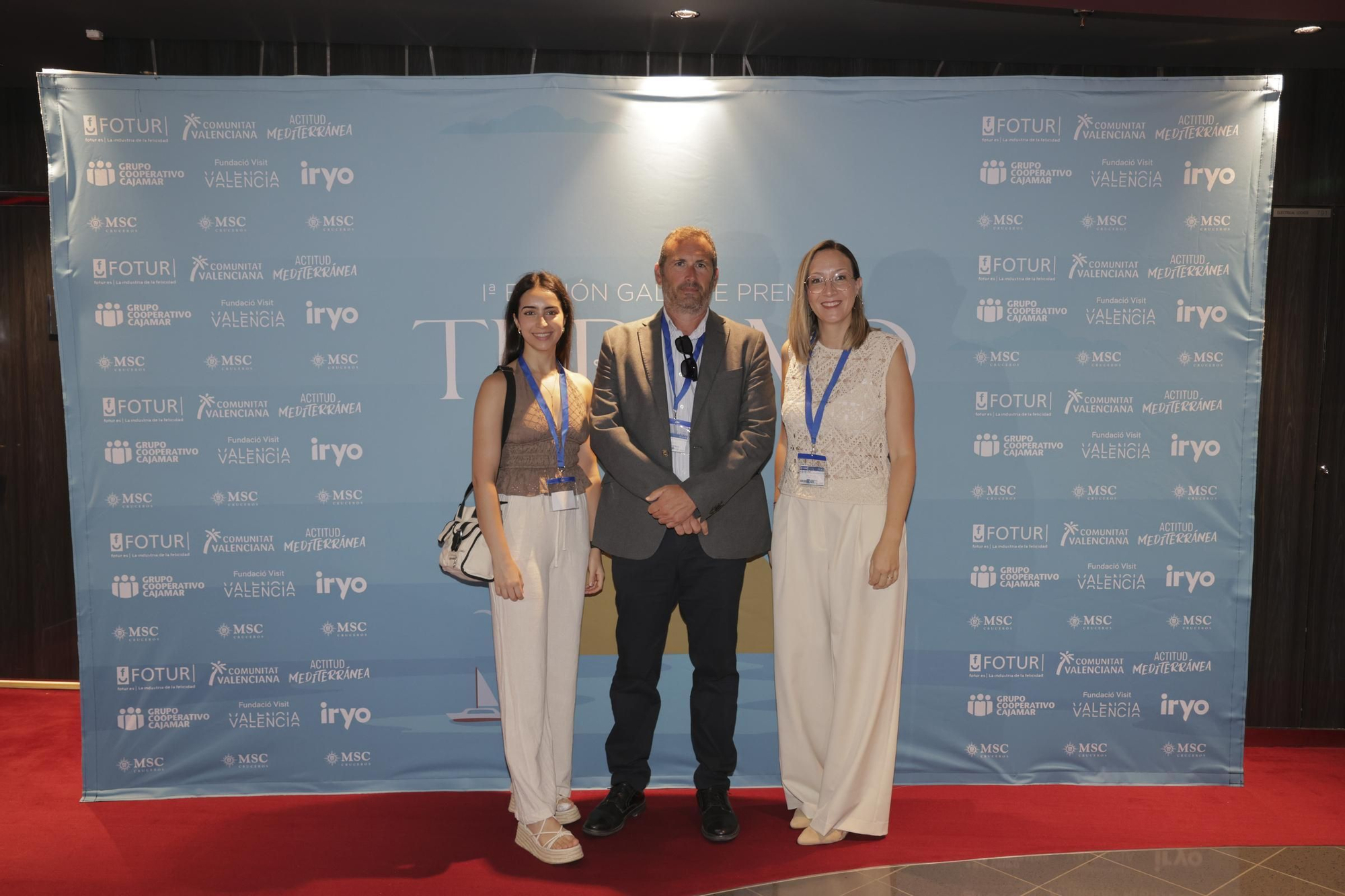 Laura Garay, Javier Mart y Lourdes Cardo de viajes Maravia.JPG