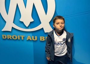 La vergonzosa agresión de unos hinchas a un niño de 8 años con cáncer cerebral