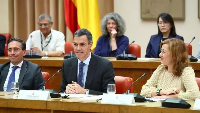 Sánchez denuncia el "colonialismo silencioso" a través de la IA de empresas de EEUU