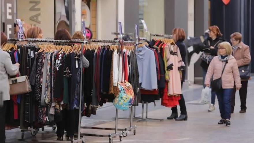 Tiendas en la calle Major en la edición del año pasado.