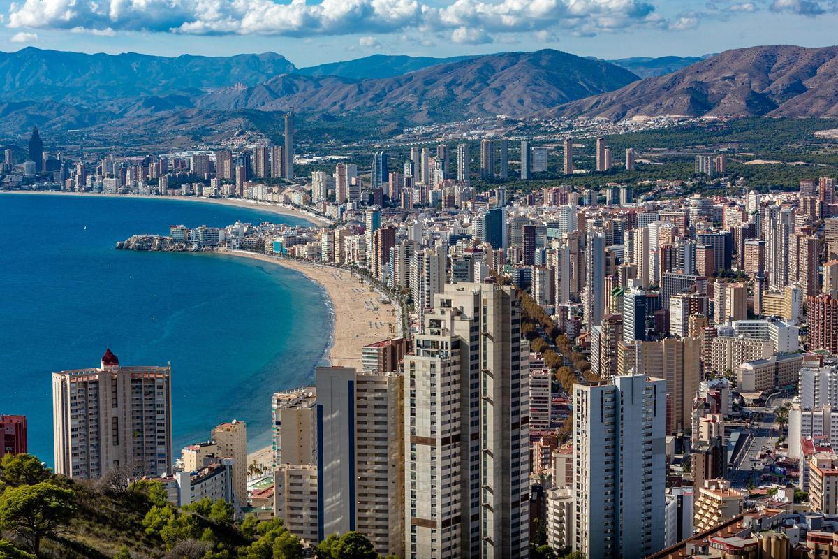 Destino Géminis: Uno de sus lugares ideales puede ser la cosmopolita Benidorm.