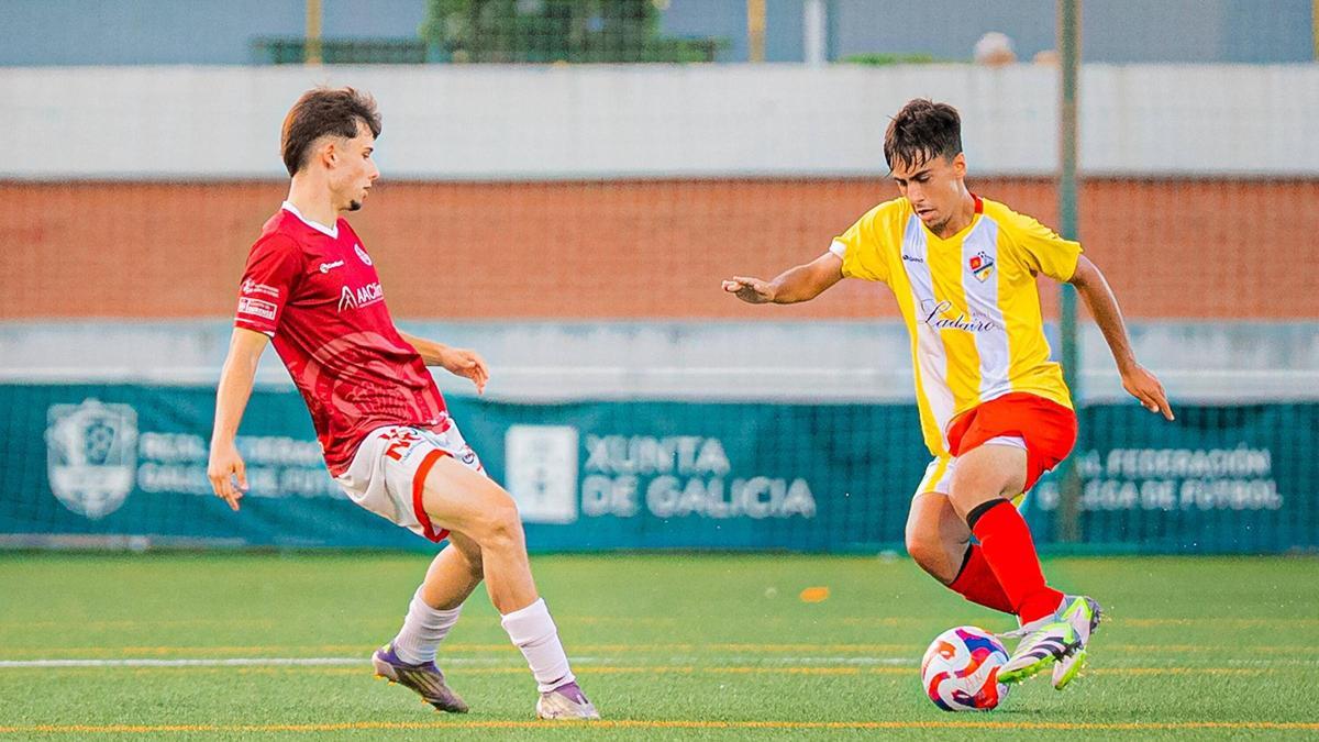 El partido se disputó en el Federativo de Coia.