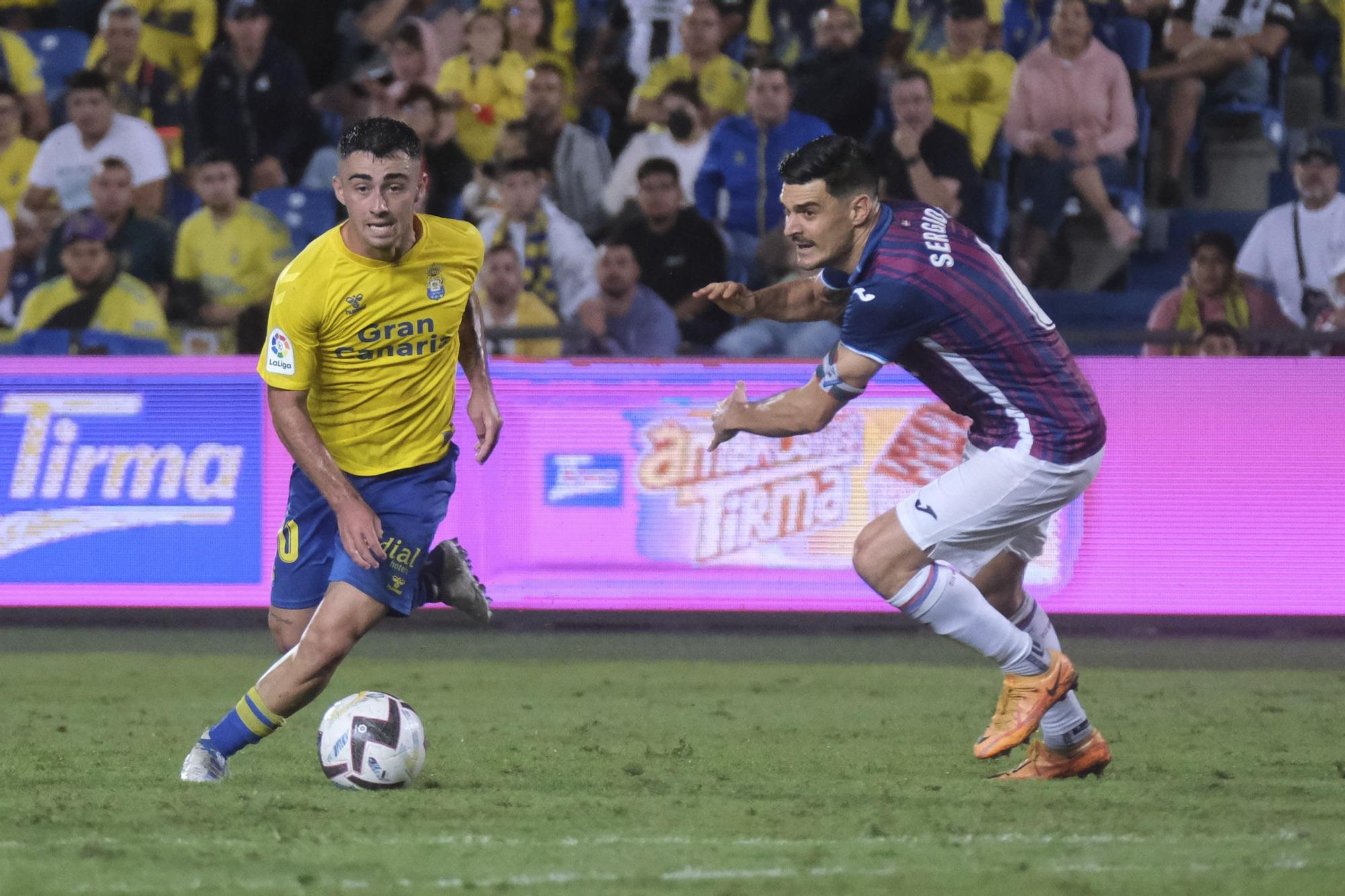 UD LAS PALMAS-SD EIBAR (1-1)