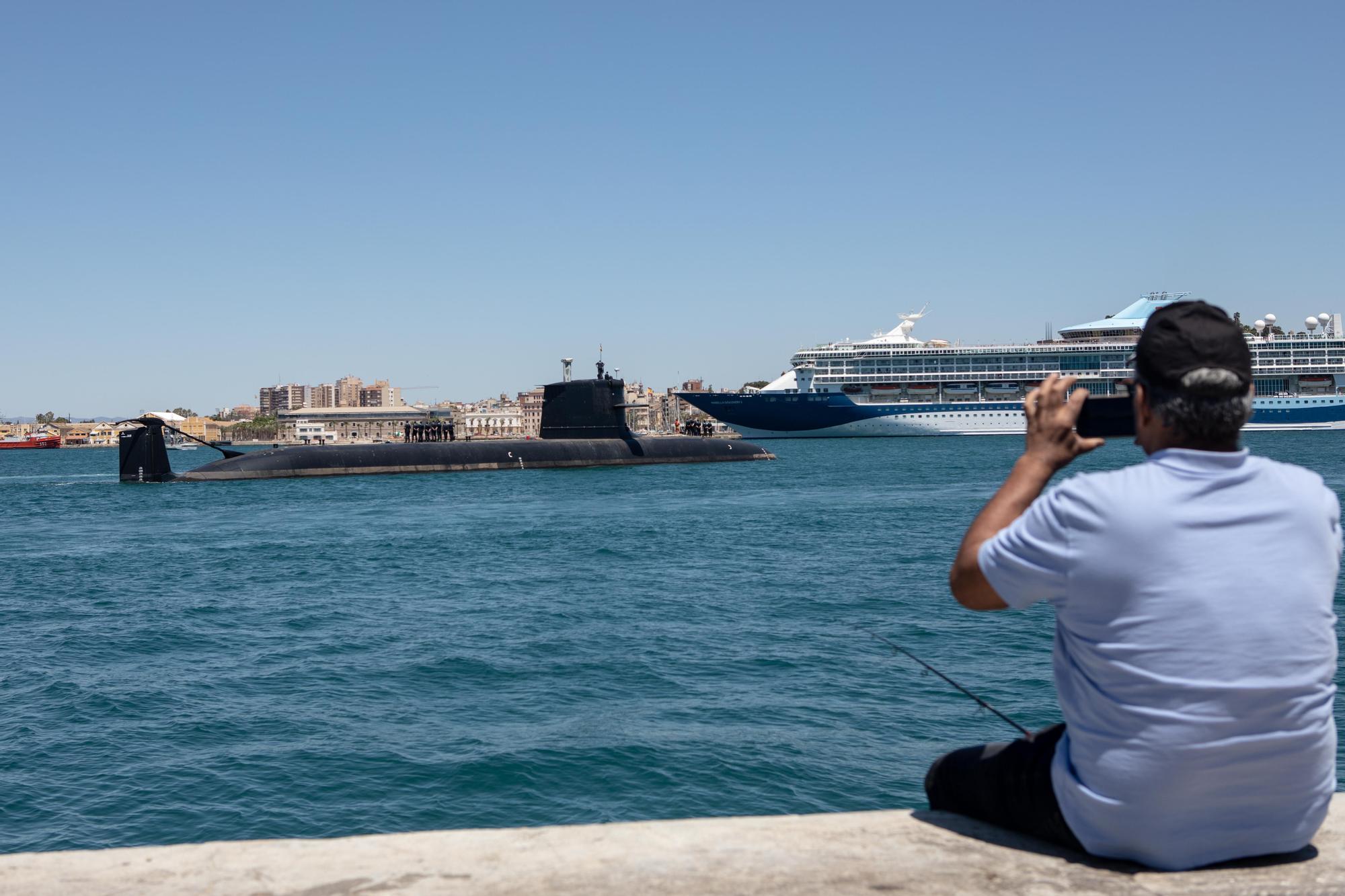 El submarino Isaac Peral comienza las pruebas de navegación en las aguas de Escombreras