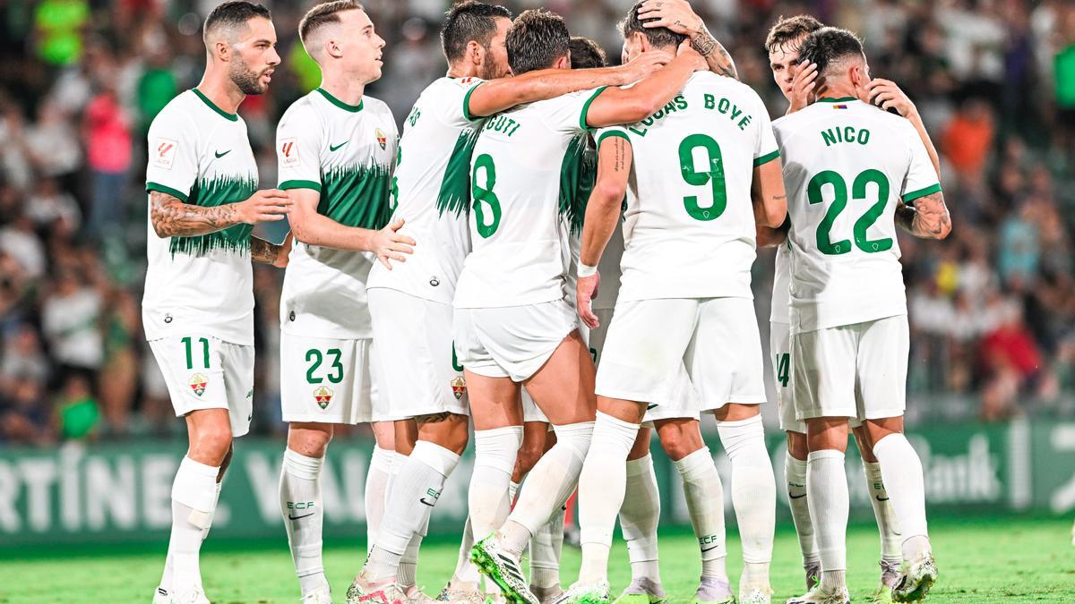 Los jugadores del Elche en pretemporada