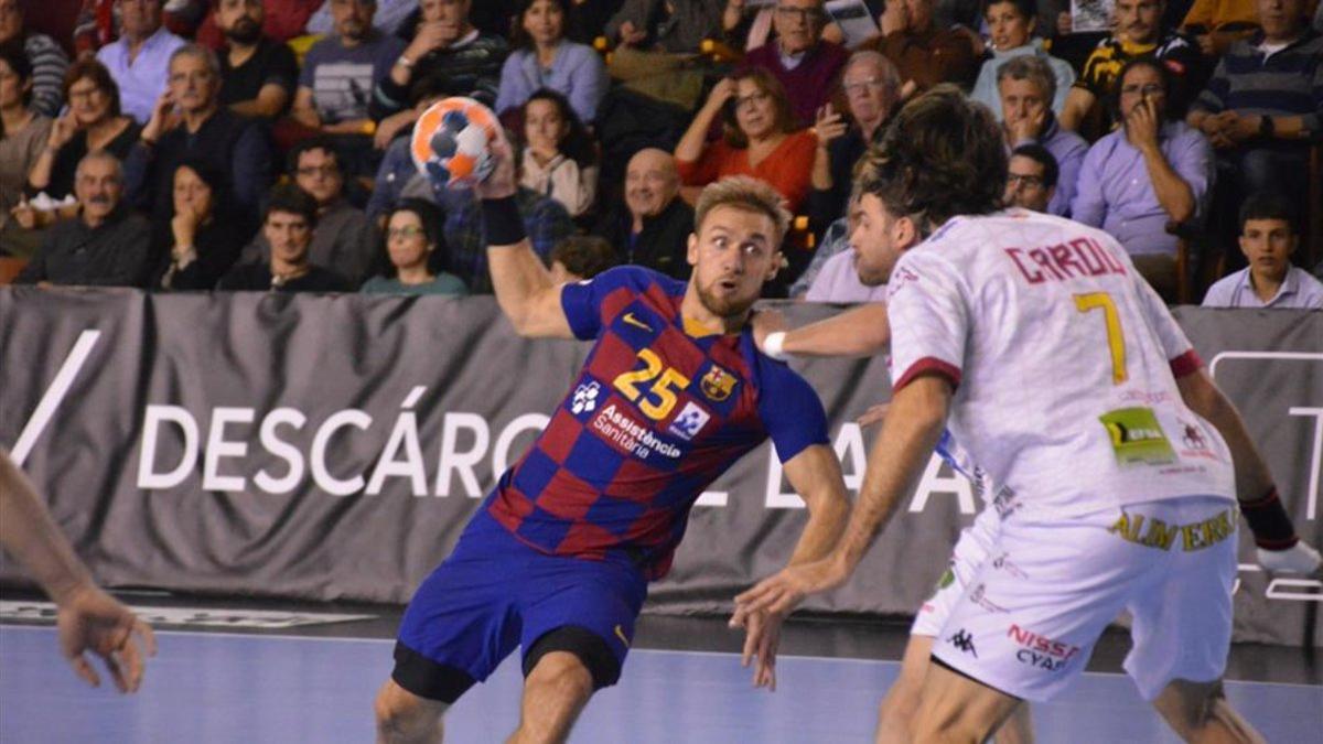 Cindric anotó tres goles en la pista del Ademar