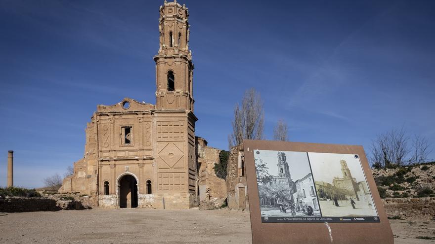 Belchite reclamará en el Ministerio de Cultura fondos para el Pueblo Viejo