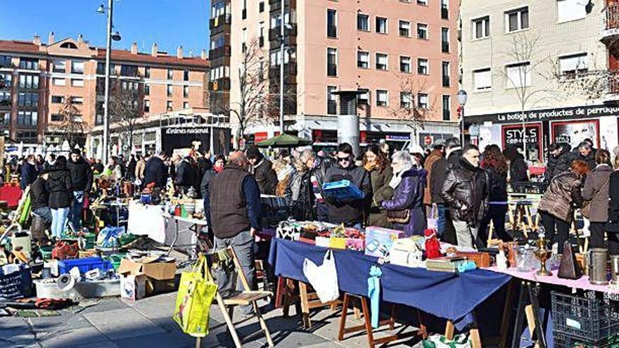 Paradistes i visitants de la Fira de Reis d&#039;Igualada durant l&#039;edició que es va celebrar el 6 de gener del 2018