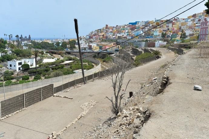 28-08-2020 LAS PALMAS DE GRAN CANARIA. Bancales vacíos frente al Pambaso (bajo la calle Farnesio, en San Roque). Fotógrafo: ANDRES CRUZ  | 28/08/2020 | Fotógrafo: Andrés Cruz