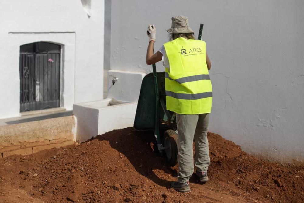 Excavación en el Cementeri Vell de Ibiza