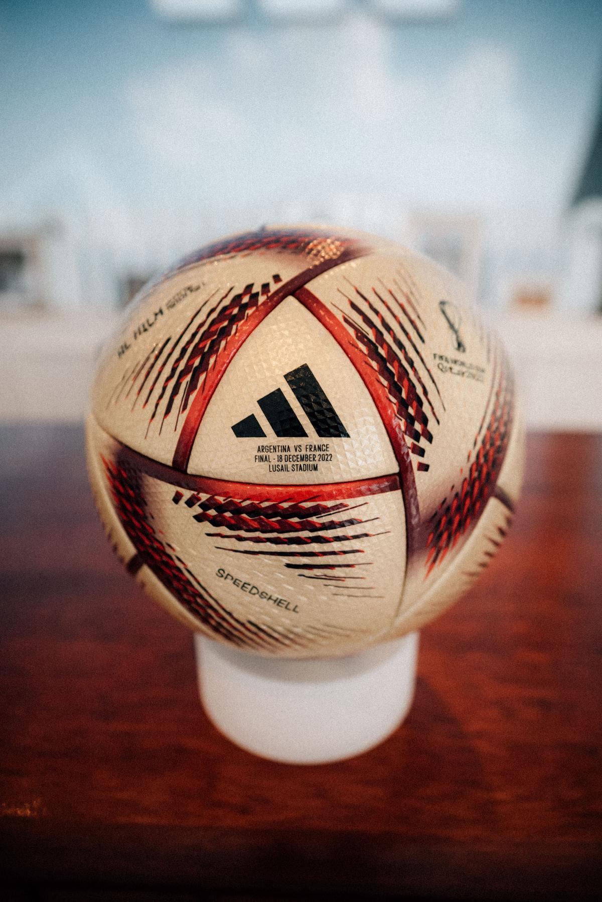 Argentina ya posa con el balón de la final