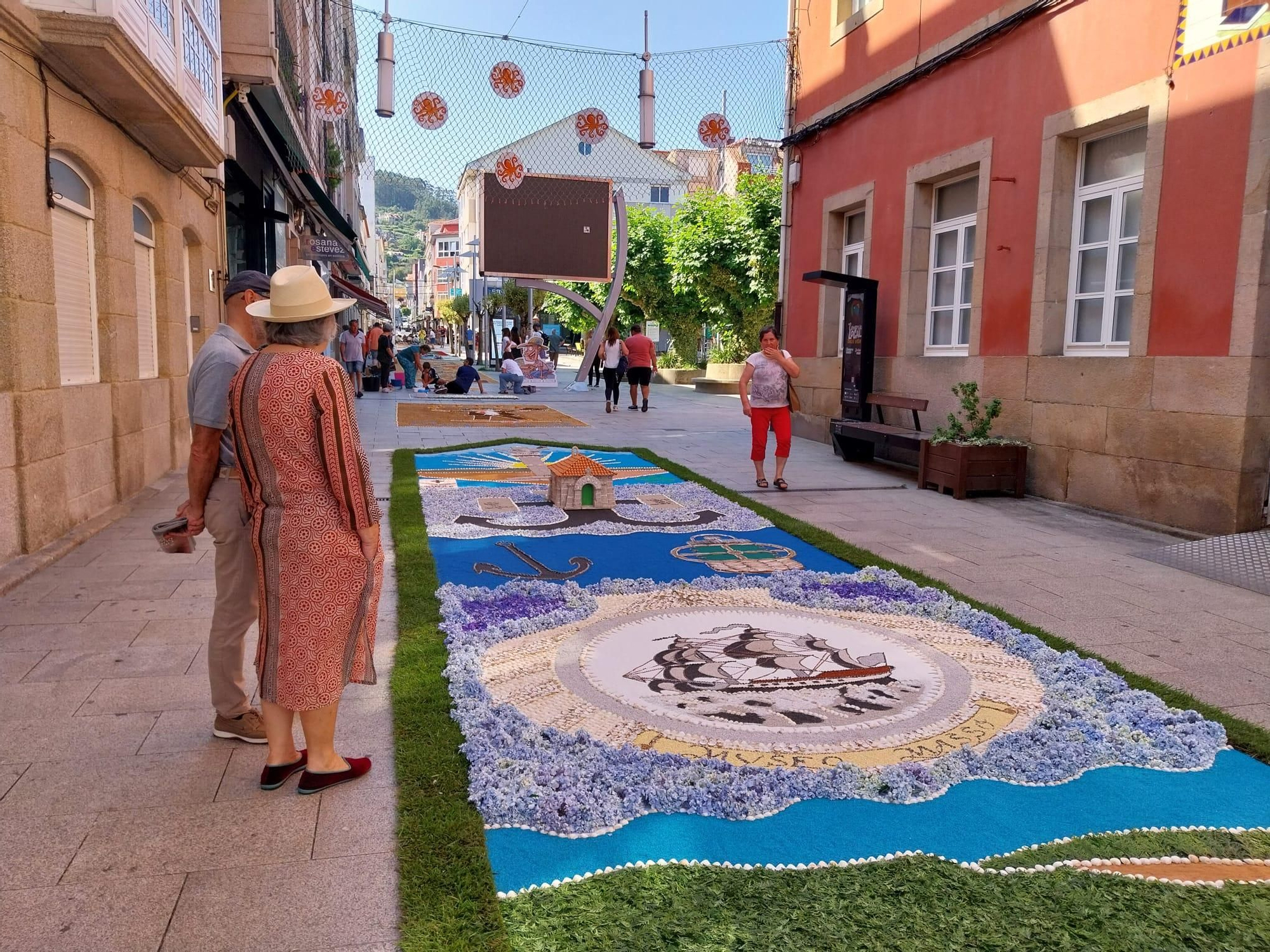 La fiesta de las alfombras florales del Corpus en Bueu (II)