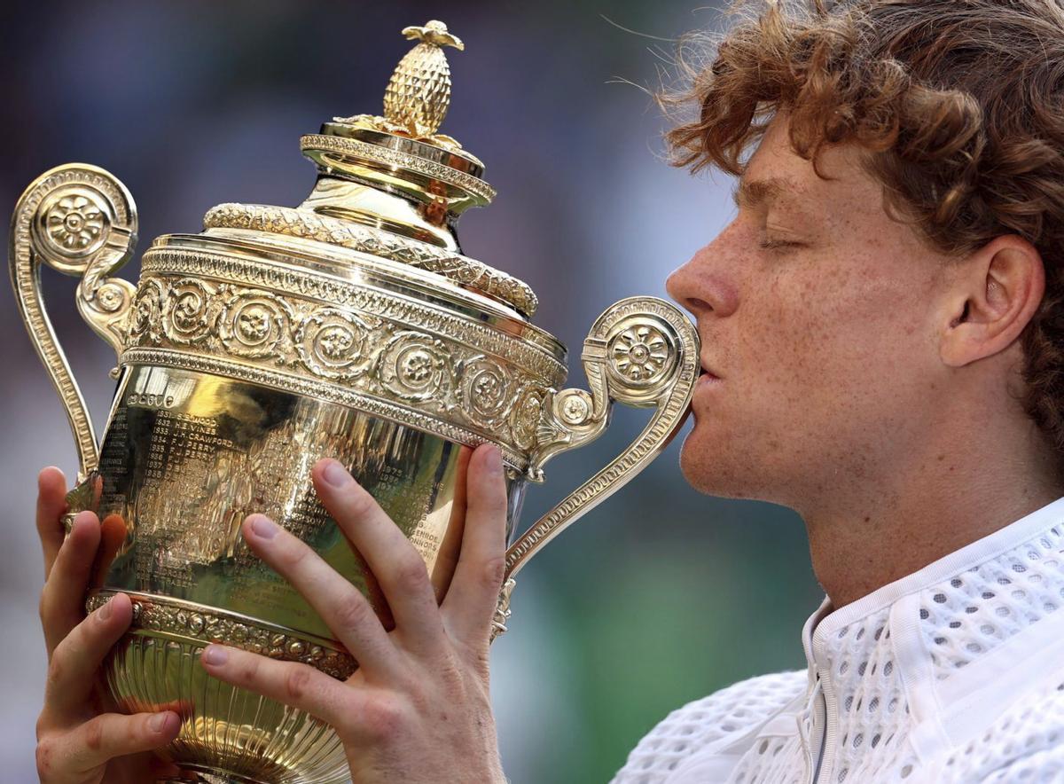 Un Sinner de cent es referma  al tron de Wimbledon