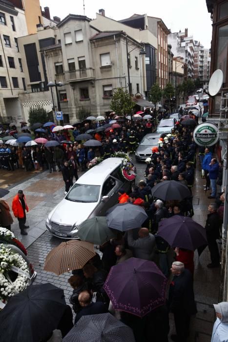 Funeral por Eloy Palacio, bombero fallecido en Oviedo