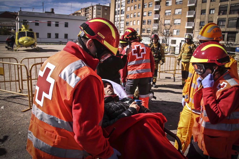 Un simulacro muy real para público escolar de Alcoy