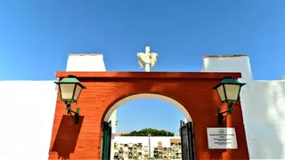 Rincón de la Victoria licita la gestión de los cementerios durante dos años