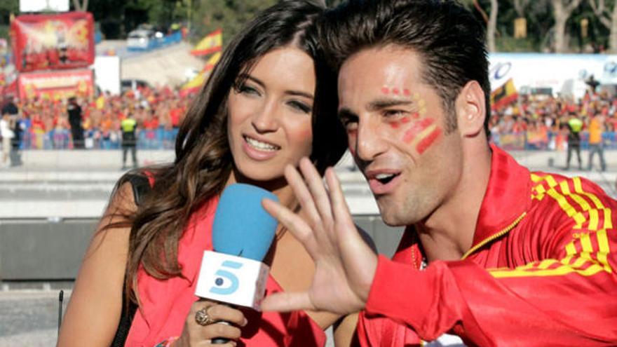 Sara Carbonero, premio «Antena de oro»  junto a Íñigo y Pepe Domingo Castaño