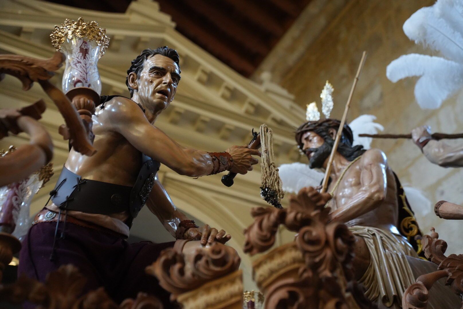 Nuestro Padre Jesús en su Coronación de Espinas de Fernán Núñez ya está en la iglesia de San Pedro