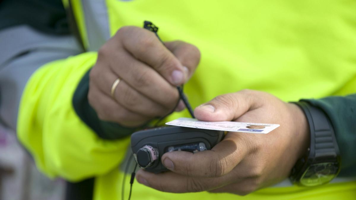 La Dirección General de Tráfico ha iniciado una campaña de vigilancia y control del tráfico en las carreteras