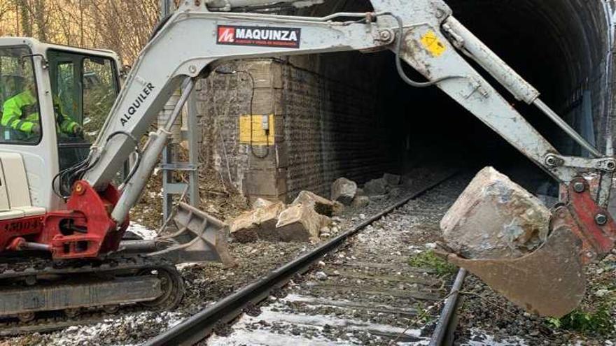 El túnel on ha descarrilat el tren