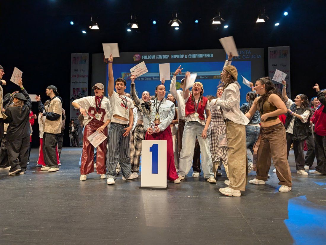 Los bailarines vigueses copan los podios del Mundial de hip-hop de Narón