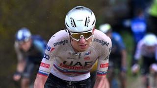 Milán - San Remo: equipos participantes y favoritos con Van der Poel y Pogacar