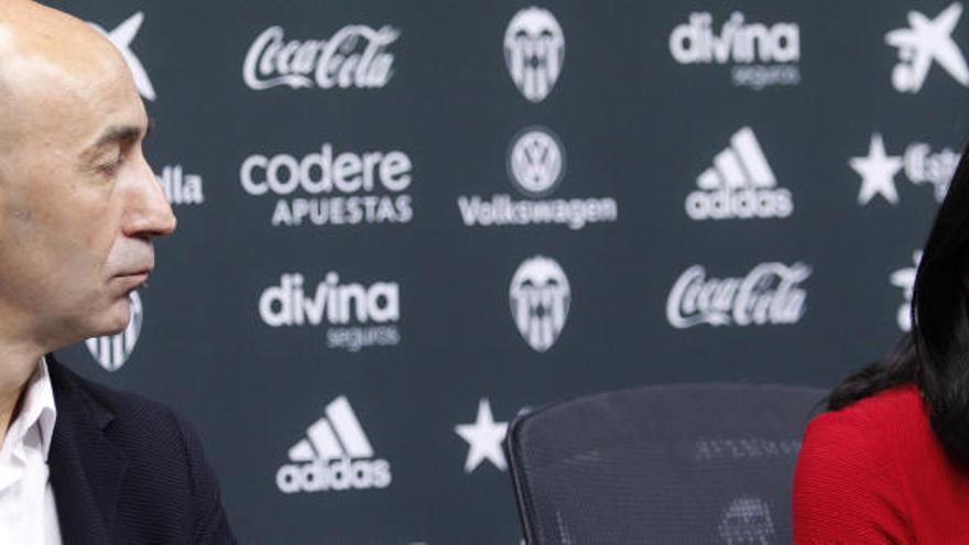 Layhoon Chan: &quot;Al final el Valencia CF estará dirigido por gente de aquí&quot;