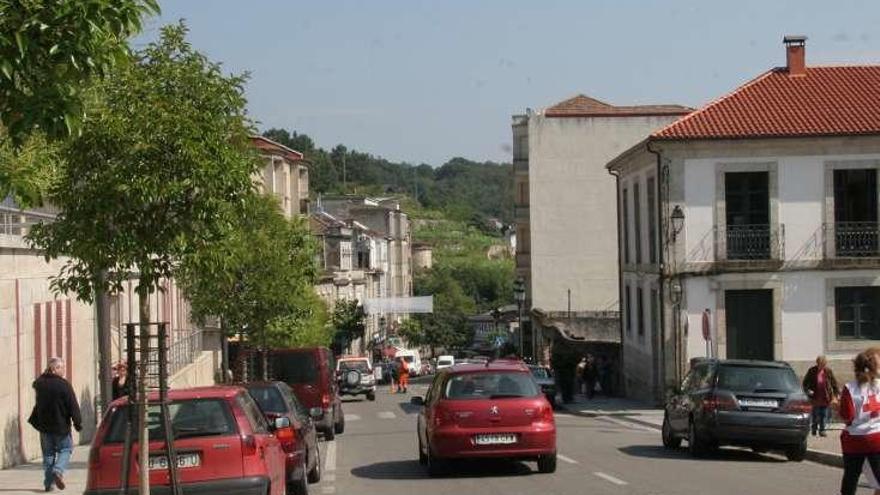 Rúa Progreso de Ribadavia, a la altura del parking. // I. Osorio