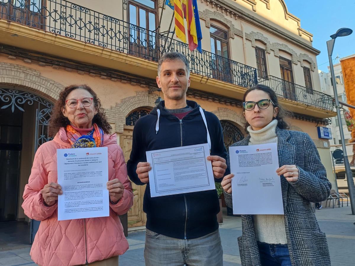 Portavoces de Podem y Esquerra Unida presentan un escrito
